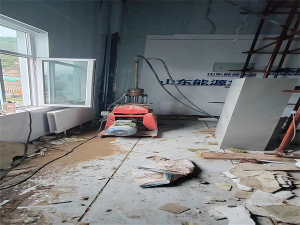 红古地基基础下沉墙体裂缝加固注浆顶升施工